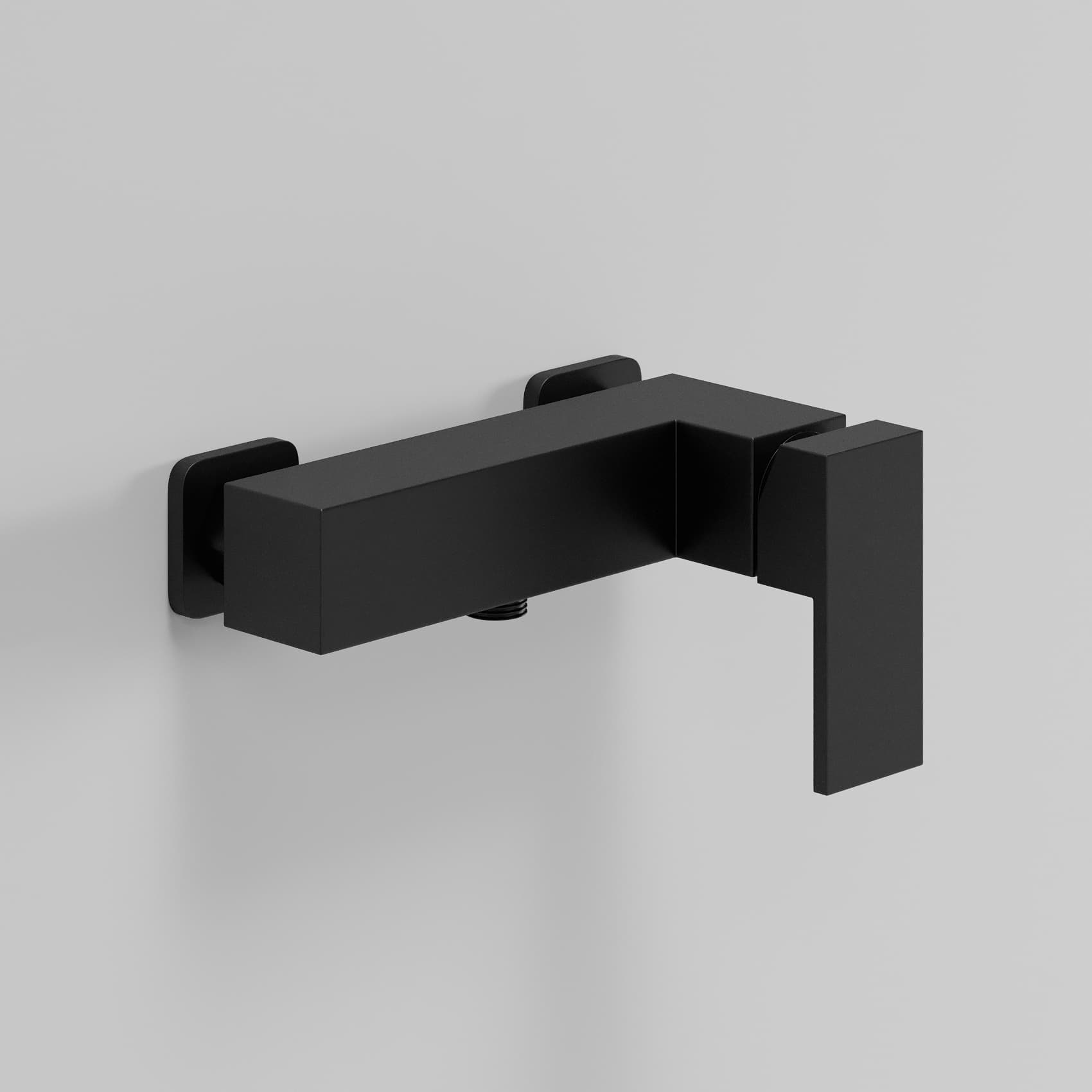 PLATZ BLACK NEW Смеситель настенный для душа, черный матовый ST-PLANEW-84060-BM